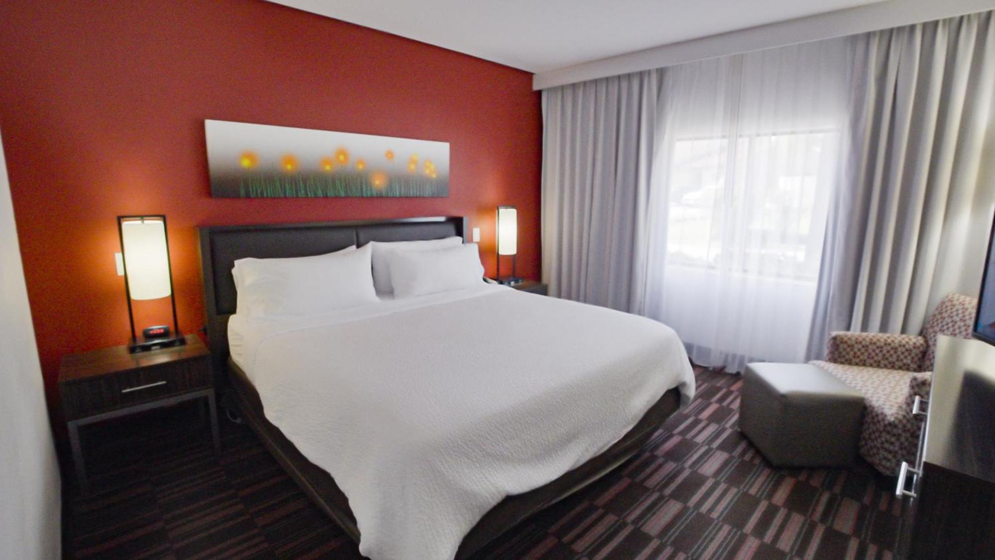 Holiday Inn Irving Las Colinas By Ihg Exterior foto